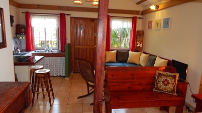 salon and kitchen area Little Tinamou Boquete Panama